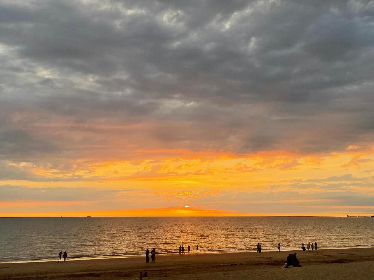 Acadie Saint Victor - Hotel Restaurant - Face Mer - Chatelaillon Plage 外观 照片