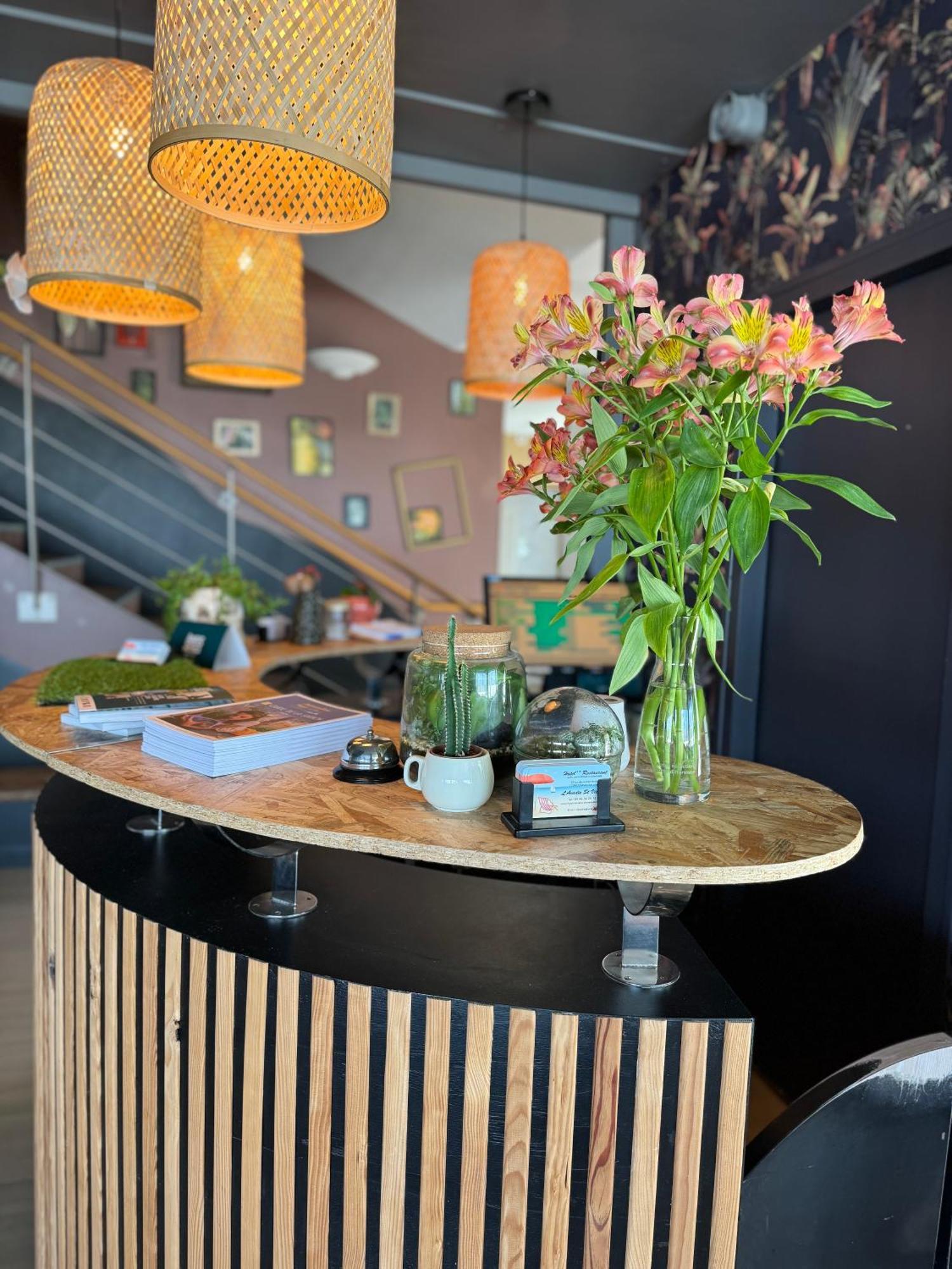 Acadie Saint Victor - Hotel Restaurant - Face Mer - Chatelaillon Plage 外观 照片