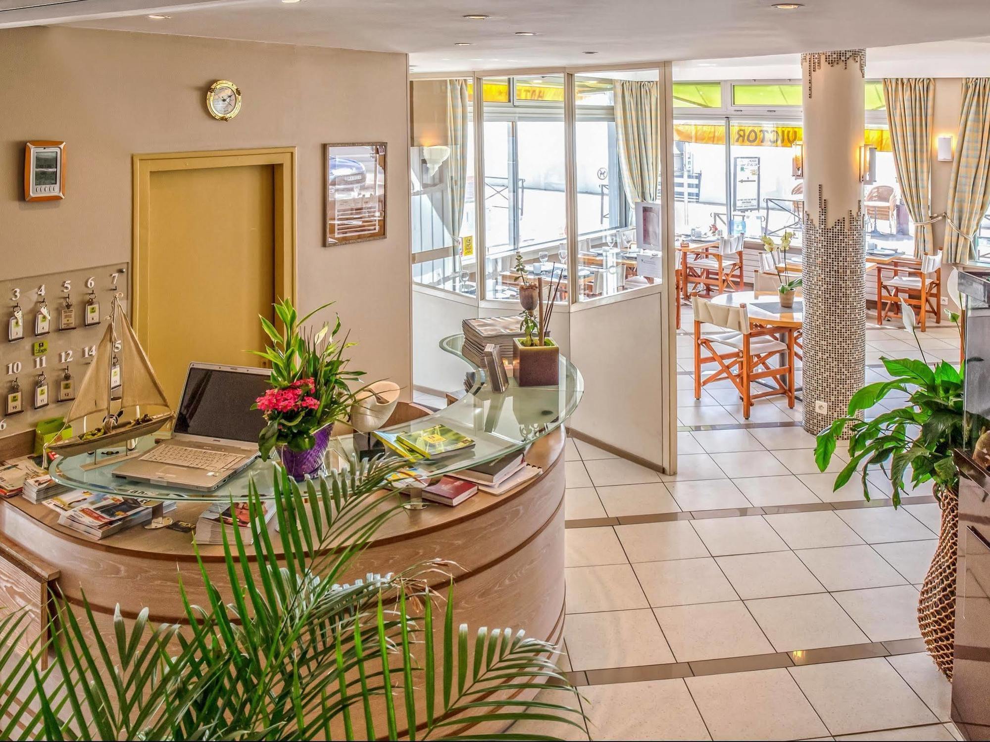 Acadie Saint Victor - Hotel Restaurant - Face Mer - Chatelaillon Plage 外观 照片