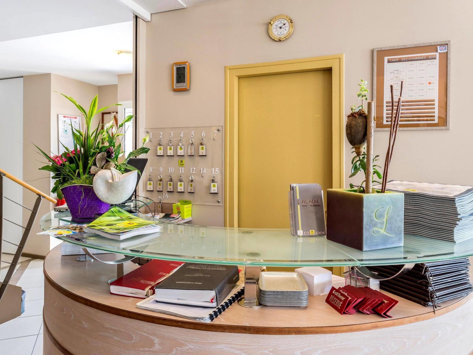 Acadie Saint Victor - Hotel Restaurant - Face Mer - Chatelaillon Plage 外观 照片